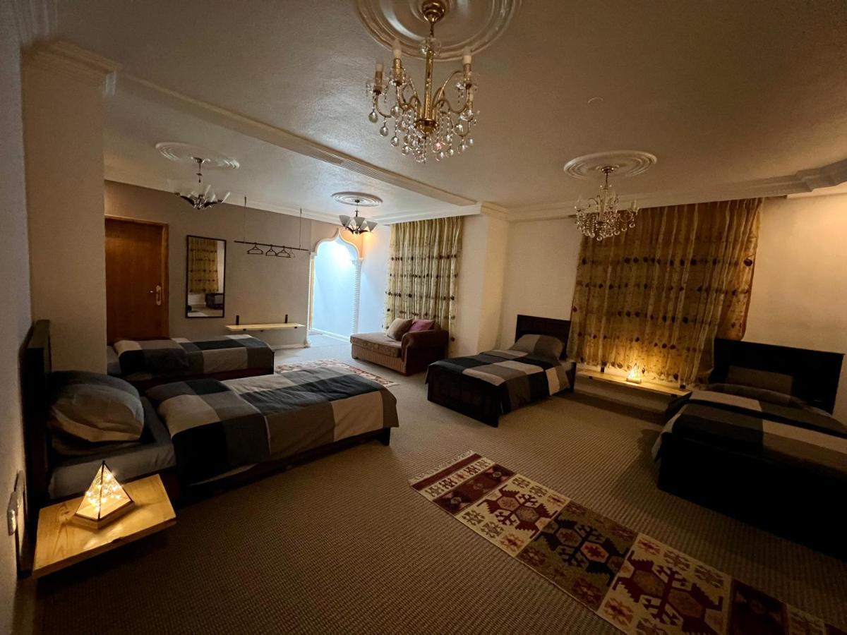 Euphoria Guest House Wadi Musa Bagian luar foto