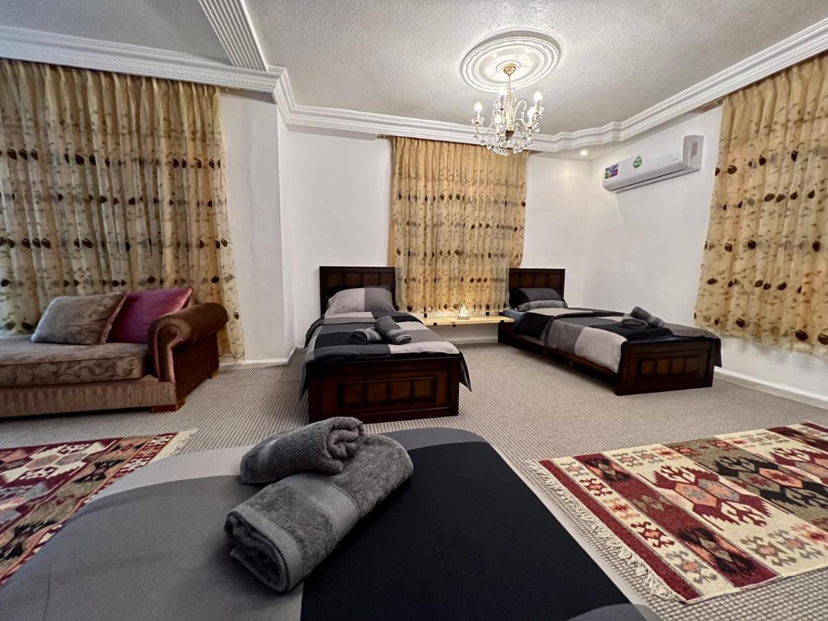 Euphoria Guest House Wadi Musa Bagian luar foto