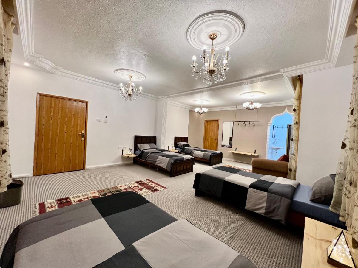 Euphoria Guest House Wadi Musa Bagian luar foto